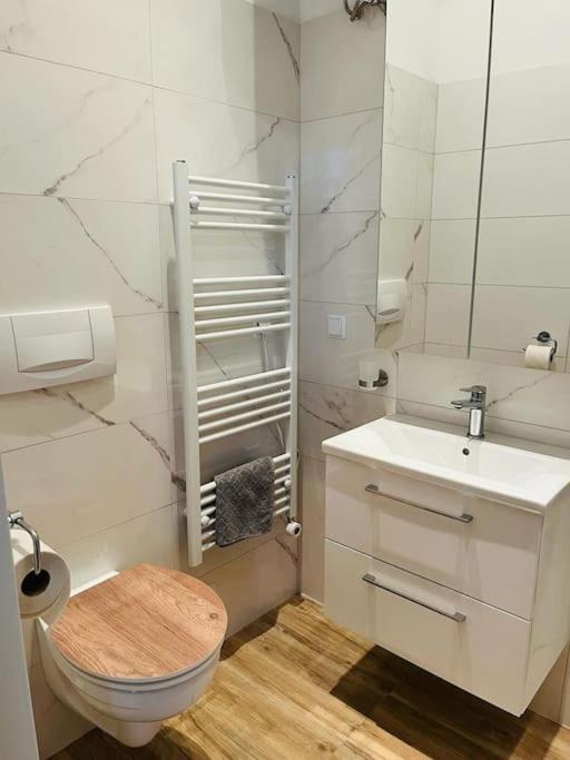 Gemuetliches Studio Apartment Відень Екстер'єр фото